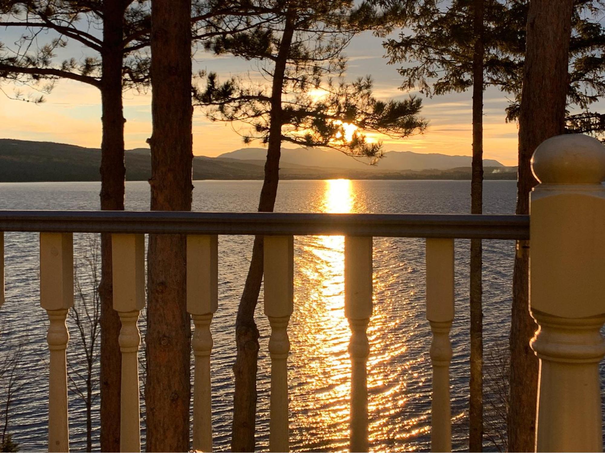 Estello Suites & Spa Lac-Megantic ห้อง รูปภาพ