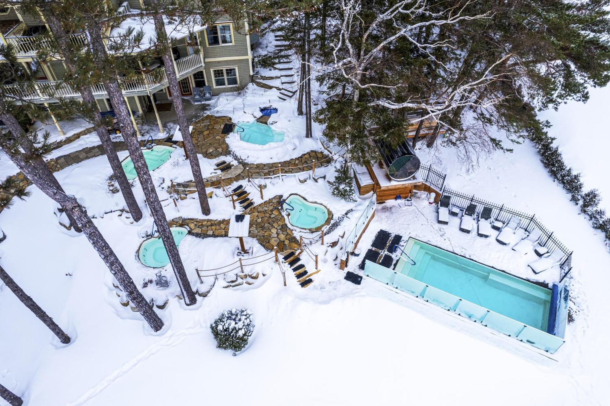 Estello Suites & Spa Lac-Megantic ภายนอก รูปภาพ